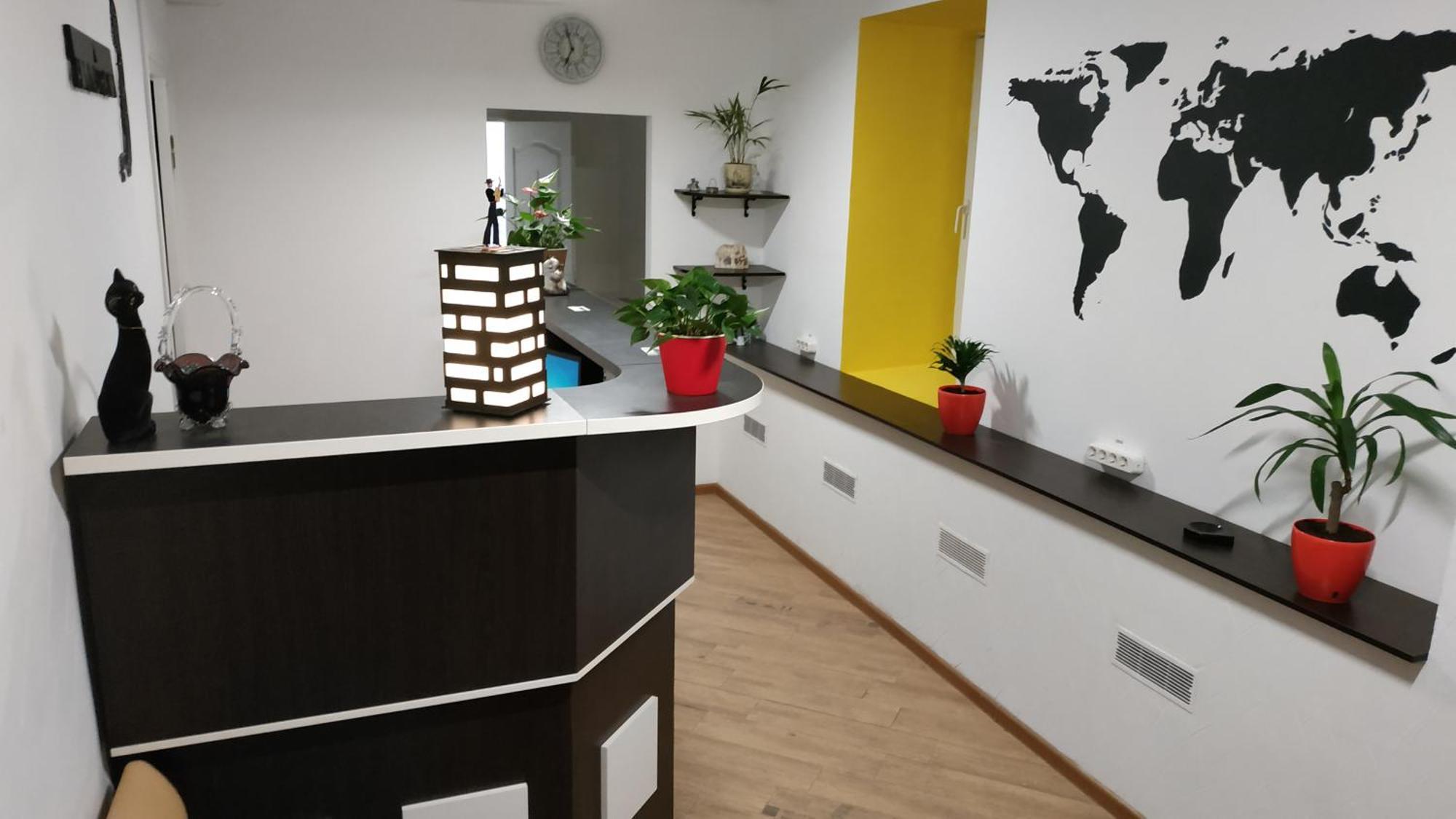 Cool Traveler Hostel Kiev Buitenkant foto