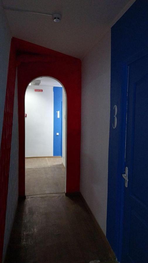 Cool Traveler Hostel Kiev Buitenkant foto