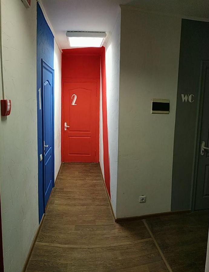 Cool Traveler Hostel Kiev Buitenkant foto